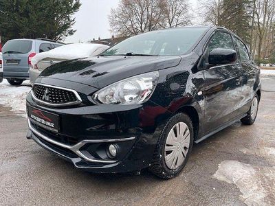 Gebraucht Mitsubishi Space Star Basis 71 PS (52 kW) 2017 Schwarz Kleinwagen