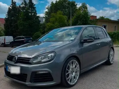 Gebraucht VW Golf VI R 271 PS (199 kW) 2010 Grau Kleinwagen