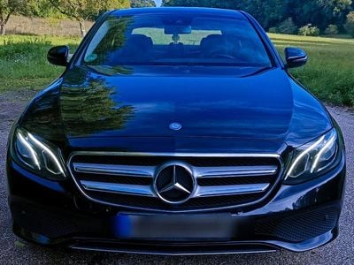 Mercedes E200
