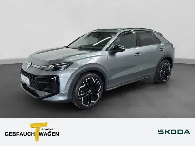 Nowe VW T-Roc R-line 150 KM (110 kW) 2026 Szary SUV