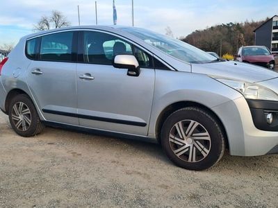 gebraucht Peugeot 3008 Premium 1.6 HDi*Klimatr.*6-Gang*TÜV 06/25!