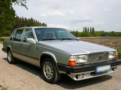 Gebraucht Volvo 760 156 PS (114 kW) 1986 Silber Limousine