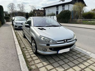 gebraucht Peugeot 206 CC 