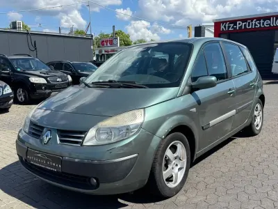 Gebraucht Renault Scenic E-Tech Avantage 135 PS (99 kW) 2005 Grün Limousine