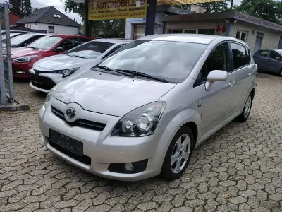 Gebraucht Toyota Corolla Verso Sol 177 PS (130 kW) 2008 Silver metallic Van / Kleinbus