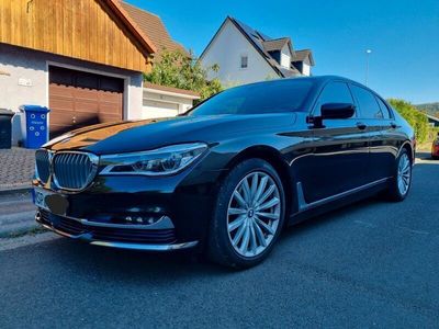 gebraucht BMW 730 d *MASSAGE*NAPPALEDER*GESTIK*360°SURROUNDVIEW