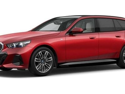 Rot Gebraucht 2025 BMW i5 Comfort Edition Kombi | 62.579 € (Fairer Preis)