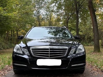 Mercedes E300