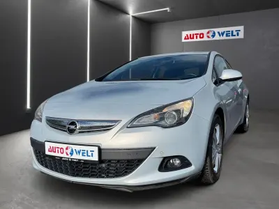Używany Opel Astra GTC Edition 140 KM (102 kW) 2012 Szary Coupe