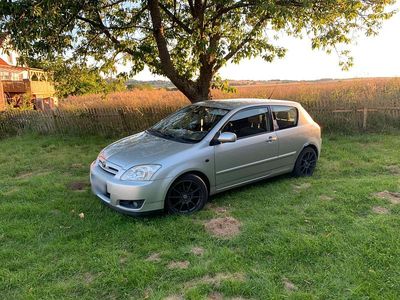 Gebraucht Toyota Corolla 97 PS (71 kW) 2005 Silber Limousine