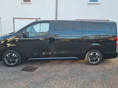 Gebraucht Opel Zafira Life 177 PS (130 kW) 2025 Schwarz Van / Kleinbus