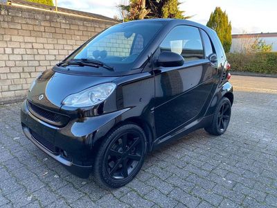 Schwarz Gebraucht 2008 Smart ForTwo Coupé Pure Coupé | 3.500 € (Fairer Preis)