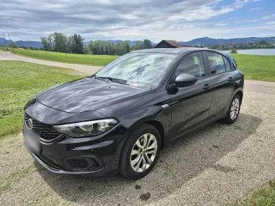 Gebraucht Fiat Tipo Pop 95 PS (69 kW) 2019 Schwarz Kombi
