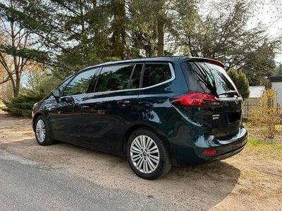 Gebraucht Opel Zafira Innovation 140 PS (102 kW) 2017 Grün Van / Kleinbus