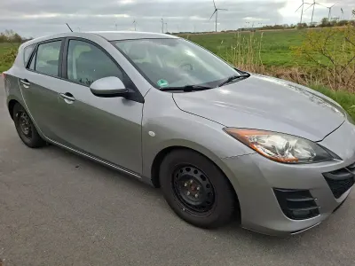 Gebraucht Mazda 3 105 PS (77 kW) 2010 Silber Limousine