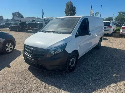 Gebraucht Mercedes Vito 102 PS (75 kW) 2020 Weiß Van