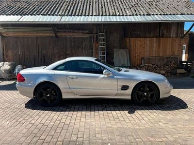 Usata Mercedes SL500 306 CV (225 kW) 2001 Argento Cabrio