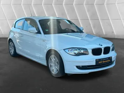 Gebraucht BMW 116 122 PS (89 kW) 2012 Weiß Kleinwagen