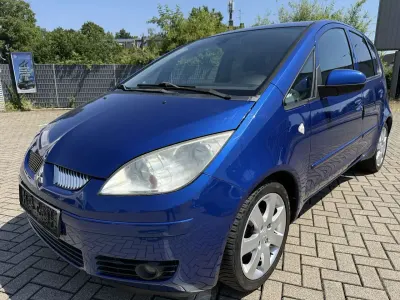 Gebraucht Mitsubishi Colt Motion 75 PS (55 kW) 2006 Antillenblau (m) Kleinwagen