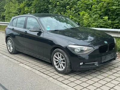 Gebraucht BMW 114 Sport Line 102 PS (75 kW) 2012 Schwarz Kleinwagen