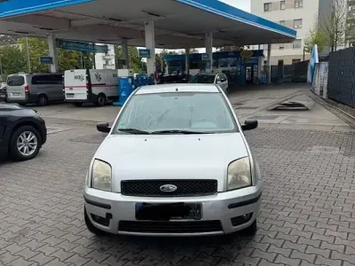 Gebraucht Ford Fusion 101 PS (74 kW) 2003 Grau Kleinwagen