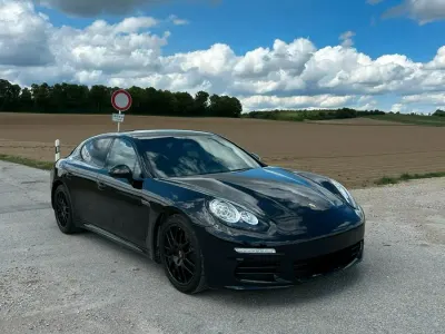 Gebraucht Porsche Panamera 4 310 PS (228 kW) 2015 Schwarz Kleinwagen