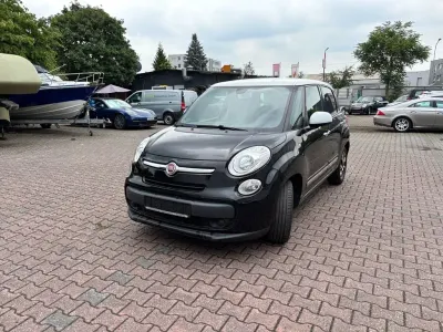 Gebraucht Fiat 500L Lounge 105 PS (77 kW) 2016 Schwarz Van / Kleinbus