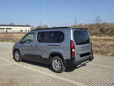 Neu Peugeot Rifter GT 131 PS (96 kW) 2025 Grau Van / Kleinbus