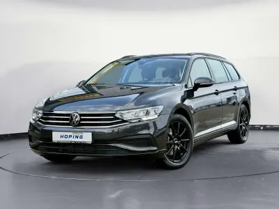 Gebraucht VW Passat 122 PS (89 kW) 2023 Mangangrau metallic Kombi