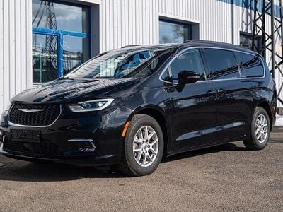 Gebraucht Chrysler Pacifica 291 PS (214 kW) 2022 Schwarz Van