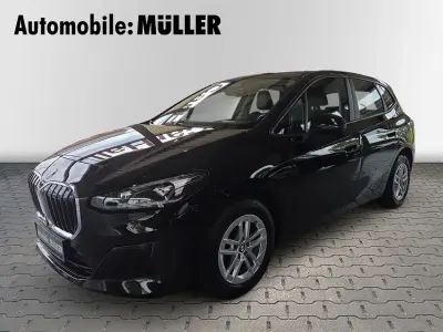 Gebraucht BMW 218 Active Tourer Sport Line 150 PS (110 kW) 2023 Schwarz ii Van / Kleinbus