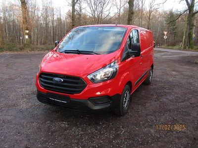 Rot Gebraucht 2020 Ford Transit Custom Trend Van / Kleinbus | 16.800 € (Guter Preis)