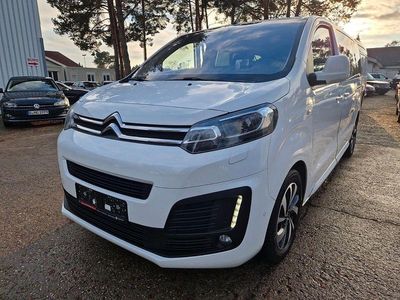 Weiß Gebraucht 2018 Citroën Spacetourer Feel Van / Kleinbus | 11.777 €
