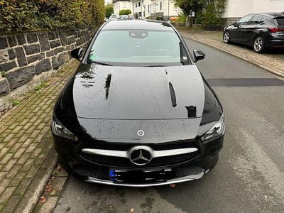 Gebraucht Mercedes CLA200 150 PS (110 kW) 2021 Schwarz Kombi