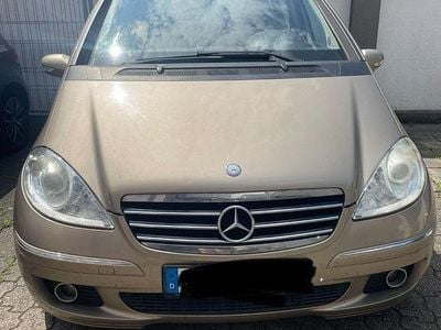 Mercedes A200
