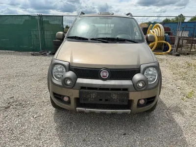 Occasion Fiat Panda 69 ch (50 kW) 2010 Doré Citadine