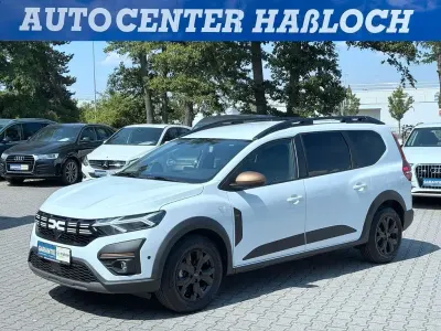 Gebraucht Dacia Jogger Extreme 91 PS (66 kW) 2024 Weiß Van / Kleinbus