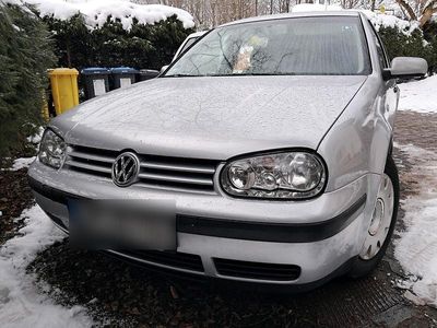 Gebraucht VW Golf IV 75 PS (55 kW) 2002 Silber Kleinwagen