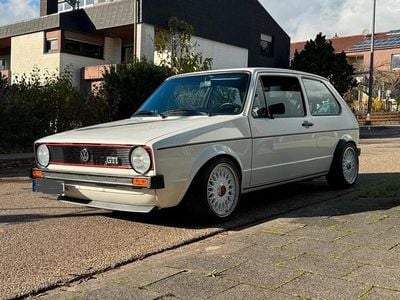 Weiß Gebraucht 1983 VW Golf I GTI Kleinwagen | 27.000 €