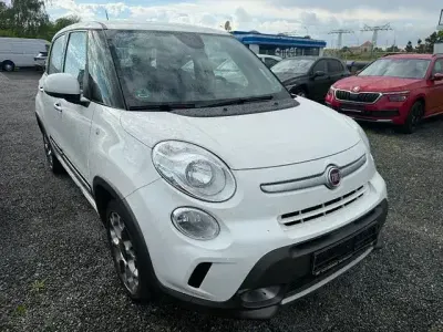 Gebraucht Fiat 500L Trekking 95 PS (69 kW) 2017 Weiß Van / Kleinbus