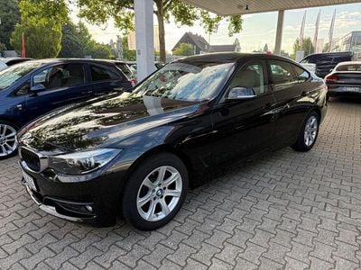 Gebraucht BMW 320 Advantage 184 PS (135 kW) 2018 Schwarz Limousine
