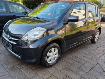 Käytetty Subaru Justy Trend 69 HP (50 kW) 2010 Musta Viistoperä