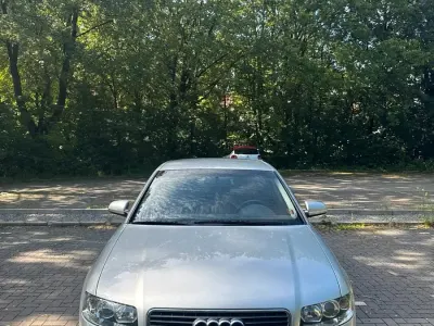 Gebraucht Audi A4 163 PS (119 kW) 2001 Grau Limousine