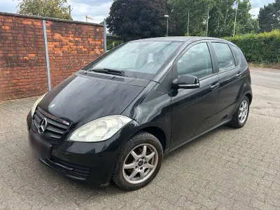 Gebraucht Mercedes A180 109 PS (80 kW) 2009 Schwarz Van / Kleinbus