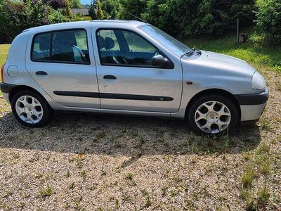 Renault Clio II