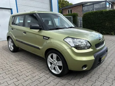 Gebraucht Kia Soul Attract 126 PS (92 kW) 2010 Grün SUV