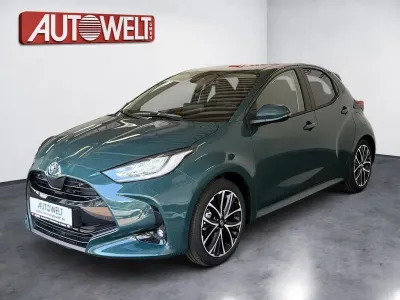 Neu Toyota Yaris 116 PS (85 kW) 2026 Grün Kleinwagen