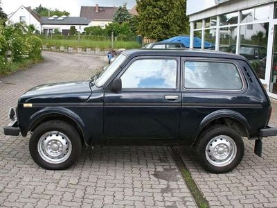 Gebraucht Lada Taiga 83 PS (61 kW) 2014 Grün SUV