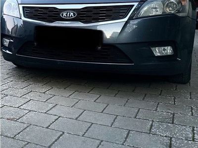 gebraucht Kia Ceed 8 Fach Bereift