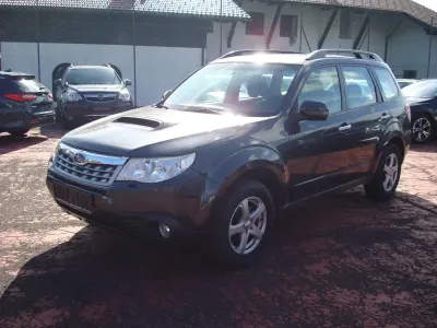Occasion Subaru Forester Comfort 147 ch (108 kW) 2013 Gris SUV